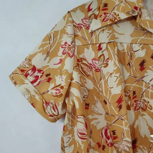 Vintage 70s No Brand Tag Yellow Floral Top Funky Groovy - Picture 2 of 9
